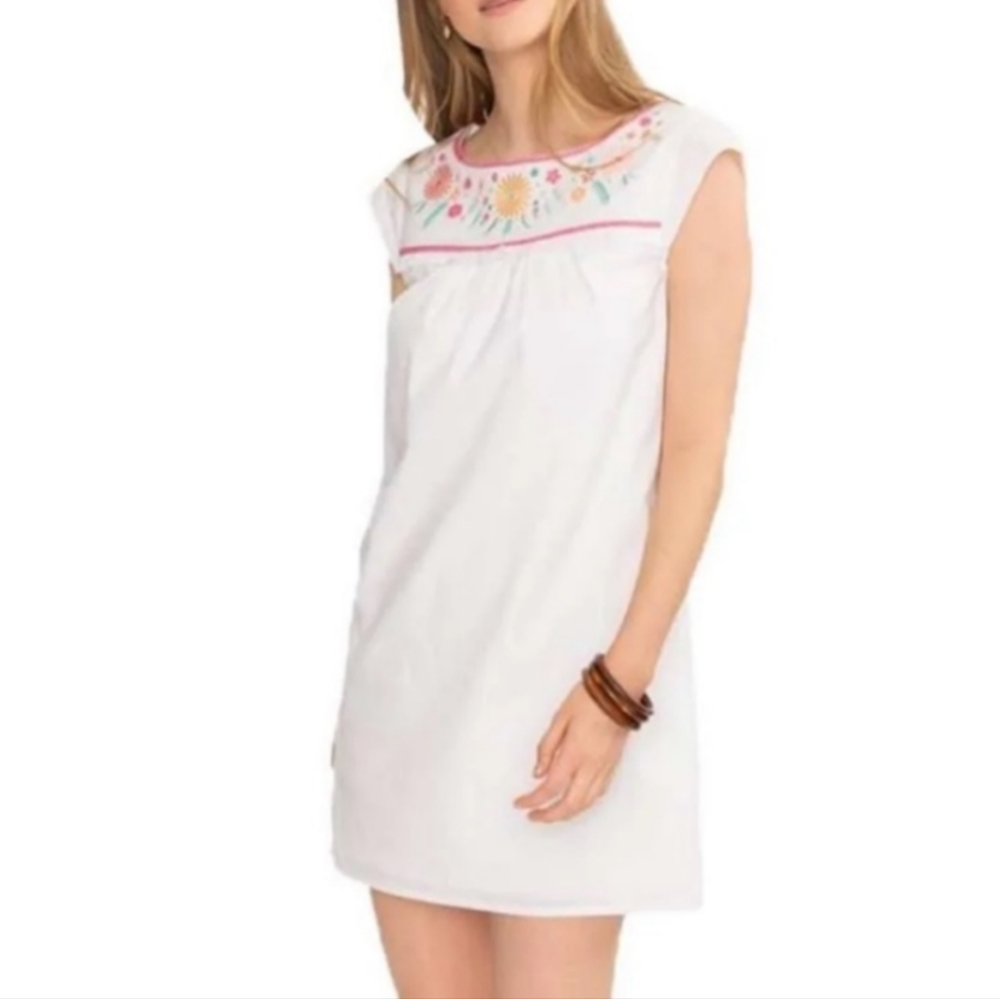 Southern Tide classic white dress with embroidered flowers